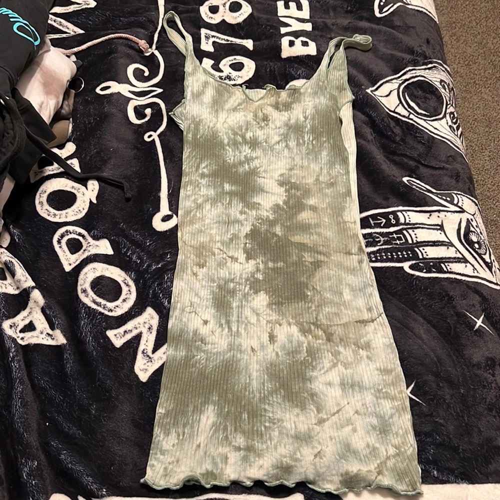 GREEN TYEDYE DRESS